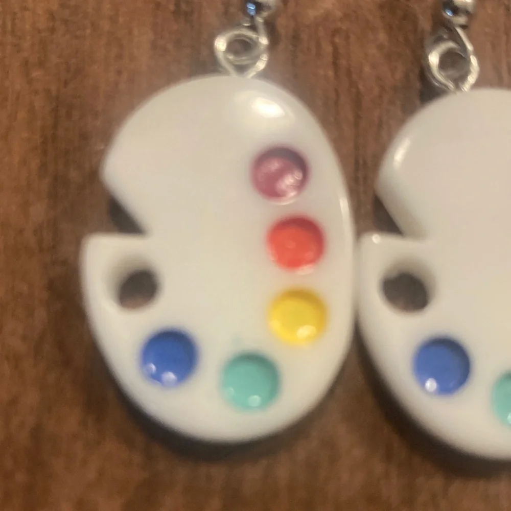 4/$25 Colorful Artist Palette Earrings. Super cute 🥰 brand new & never worn.